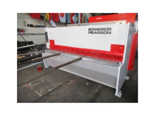 Press Brake Edwards Pearson  VR 13/3000